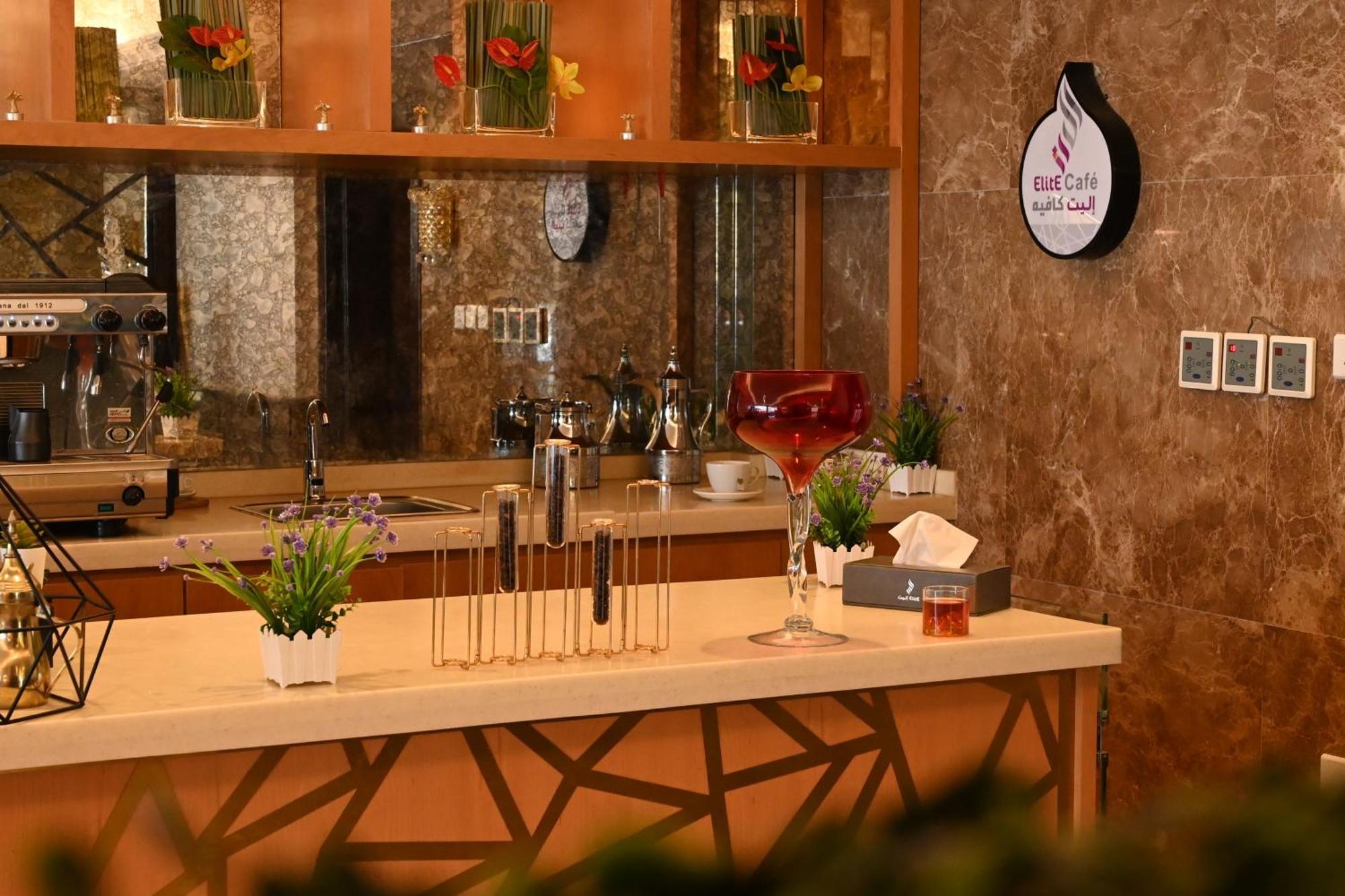 Elite Served Apartments Jeddah Bagian luar foto